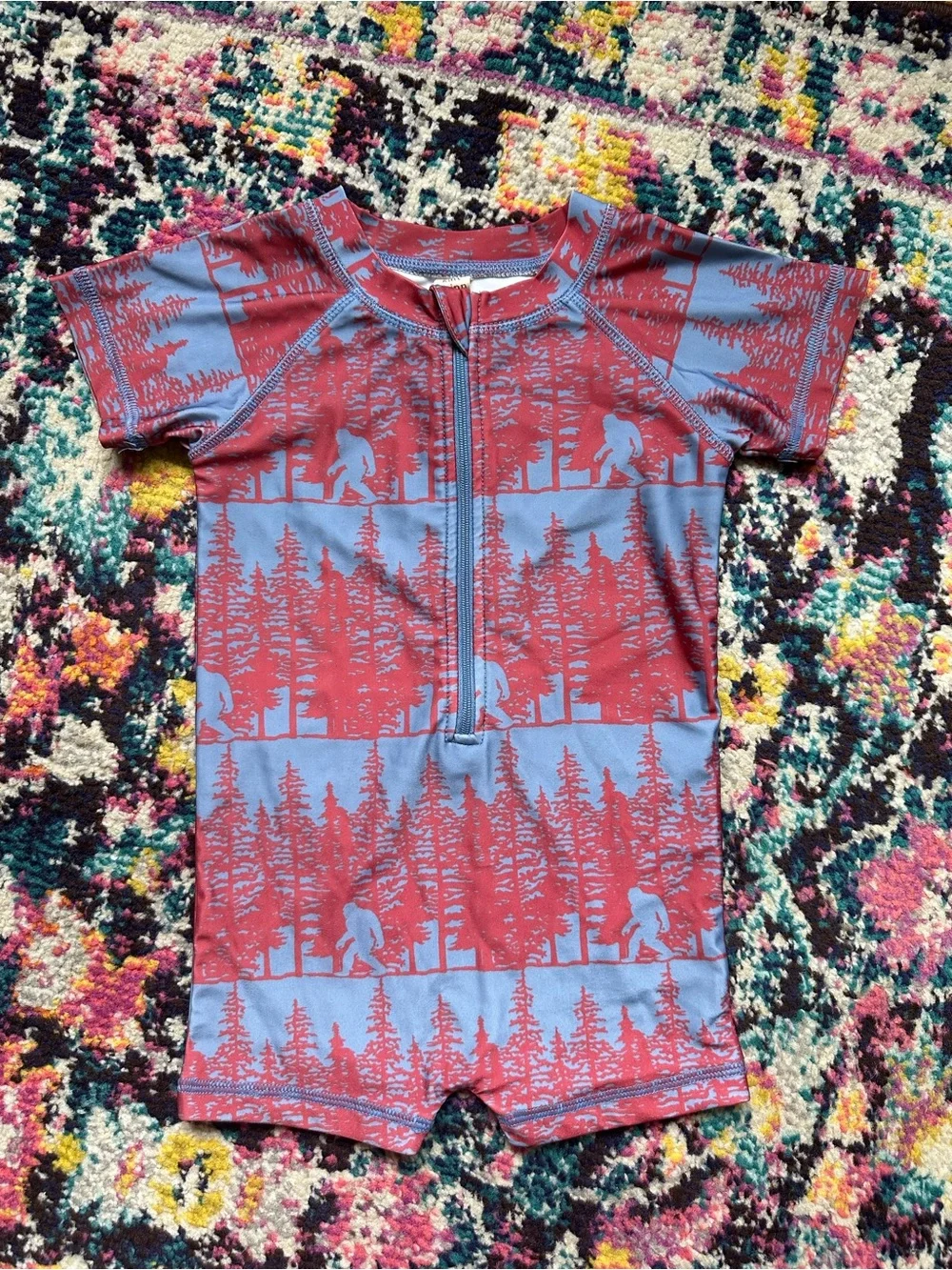 Kate Quinn Bigfoot Zip Short Sleeve Rashguard Swimsuit 2T
